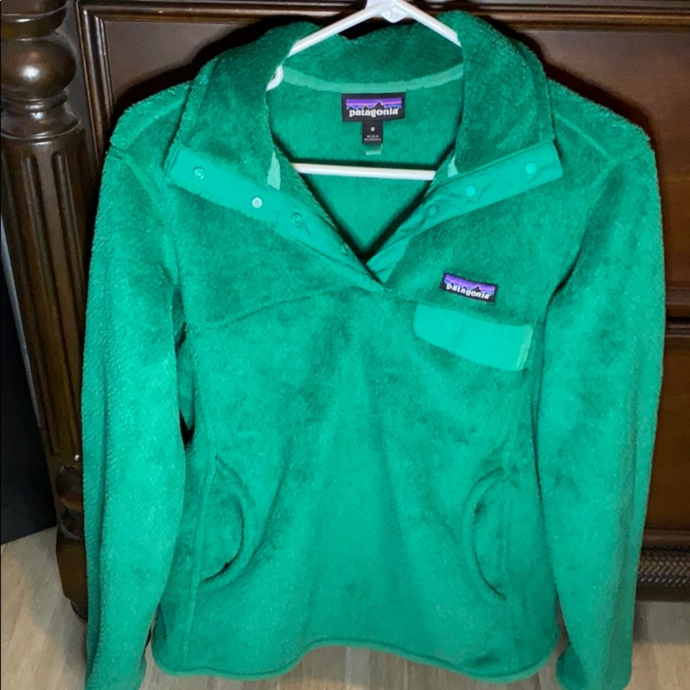 PATAGONIA - like new pullover - women’s medium